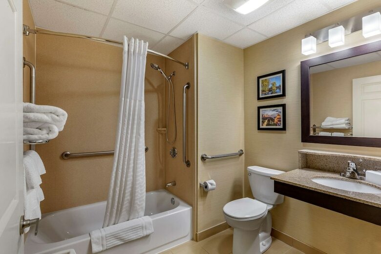 Hotel Comfort Inn Boston / Rockland