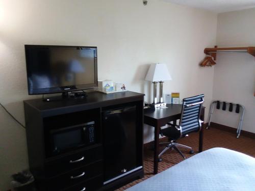 Motel Days Inn Hornell