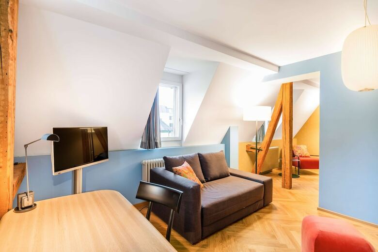 Lady's First Design Hotel