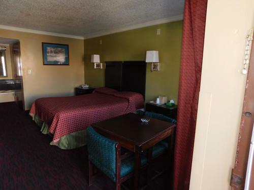 Mounts Motel