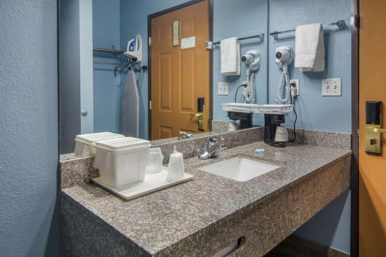 Hotel Rodeway Inn Carrollton