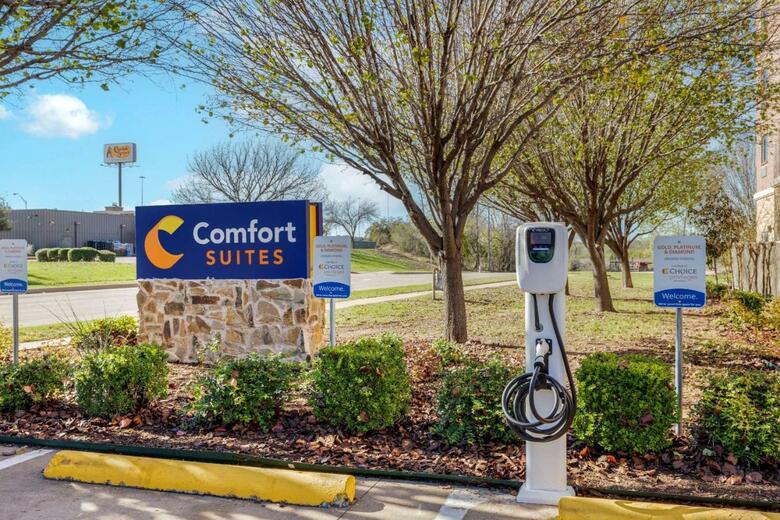 Hotel Comfort Suites Benbrook