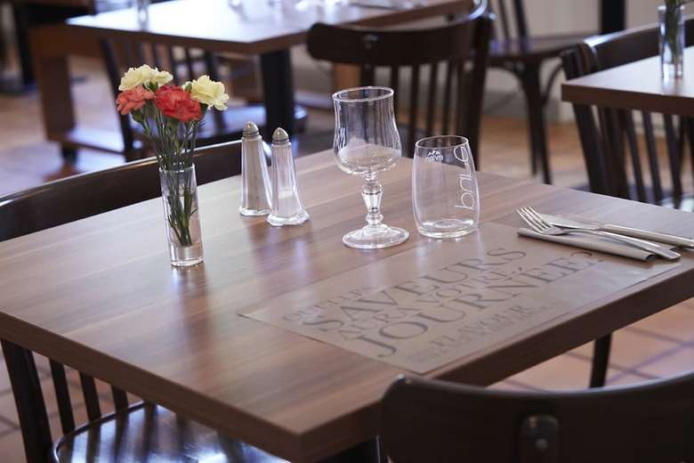 Kyriad Hotel Laval