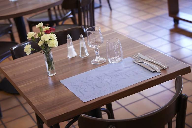 Kyriad Hotel Laval