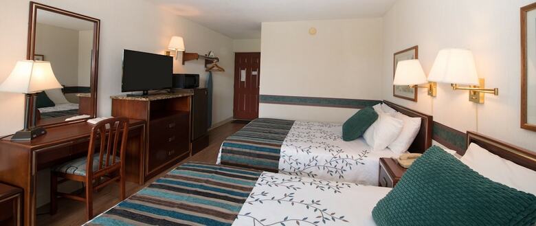Posada Highland Manor Inn