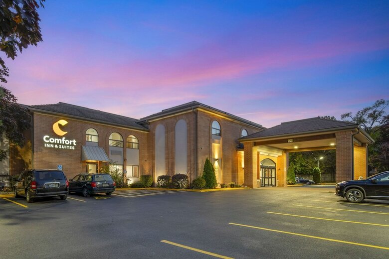 Hotel Baymont Inn Mundelein