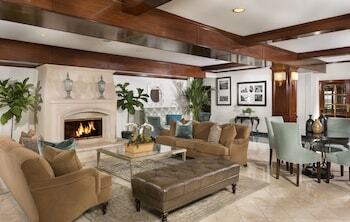 Hotel Ayres Suites Diamond Bar