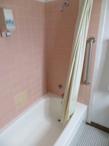 Motel Holiday Lodge