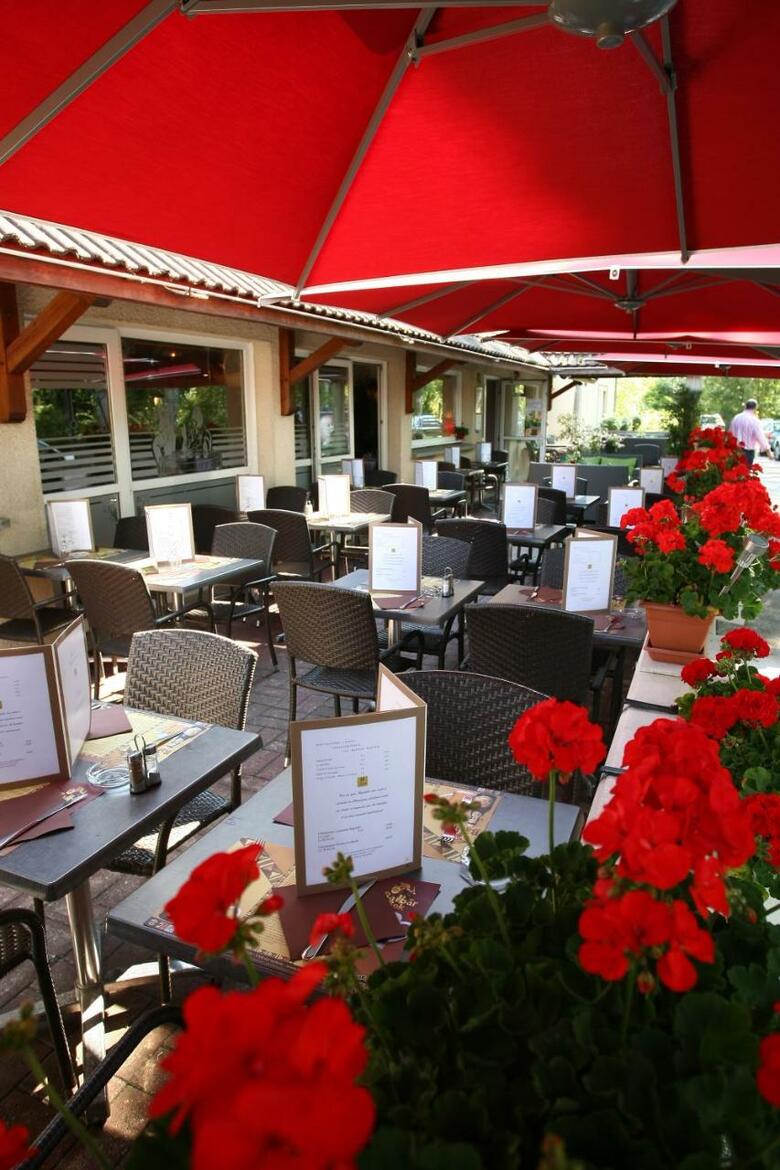 Hotel Logis Bagatelle