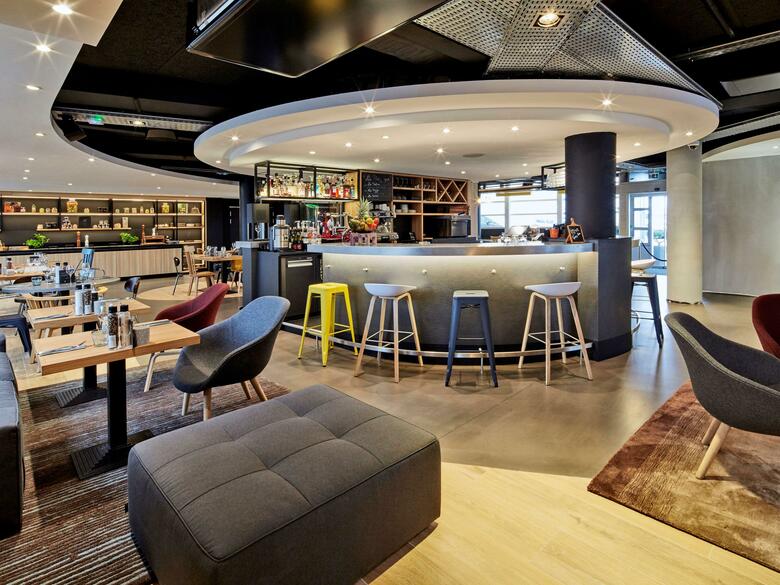 Hotel Kyriad Prestige Le Bourget - Aeroport