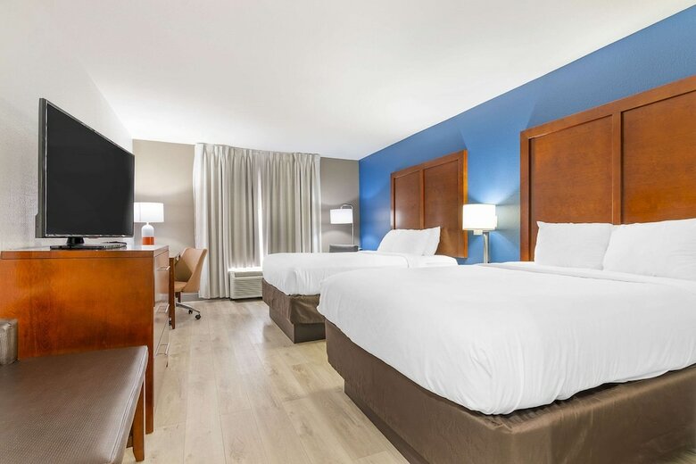 Hotel Comfort Inn Near Six Flags St. Louis