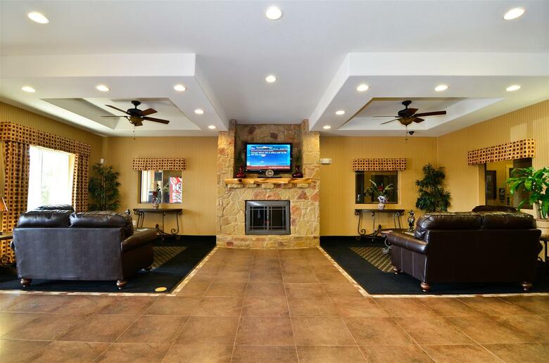 Hotel Best Western Plus Blanco Luxury Inn And Suites