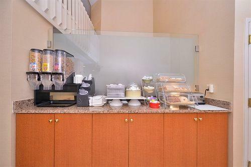 Hotel Best Western Plus La Plata Inn