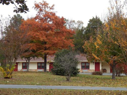 Posada Valley Inn