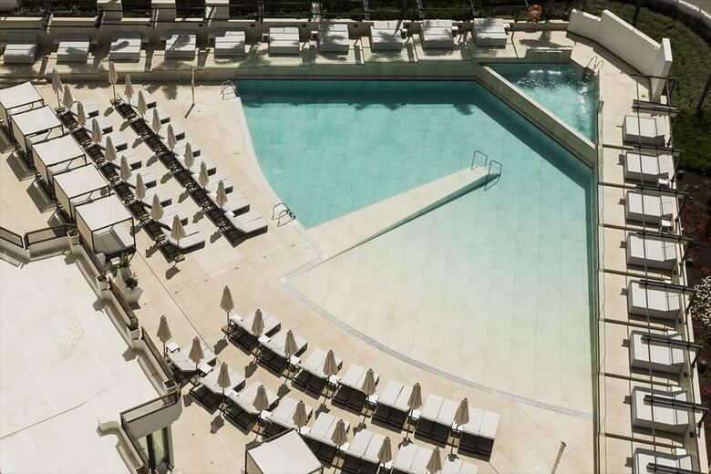 Hotel Caser�o