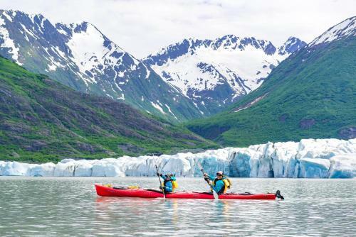 Alyeska Hideaway