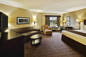 Hotel Americinn Beaver Dam