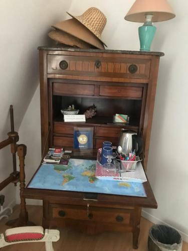 Bed & Breakfast Une Chambre En Ville