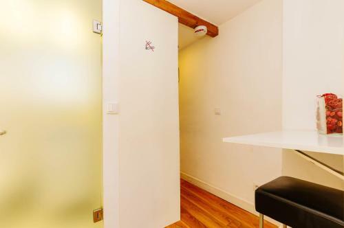 Rent4rest Bairro Alto Charming 1bd Apartment
