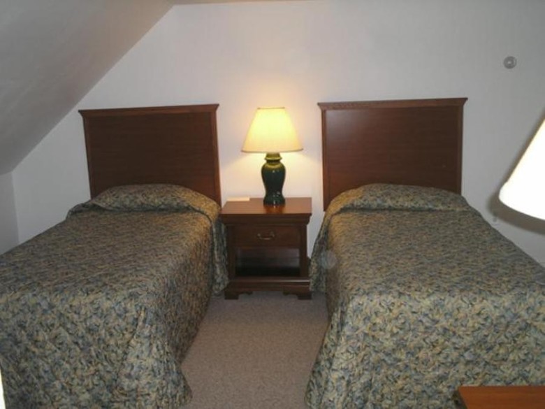 Perry�s Motel And Cottages