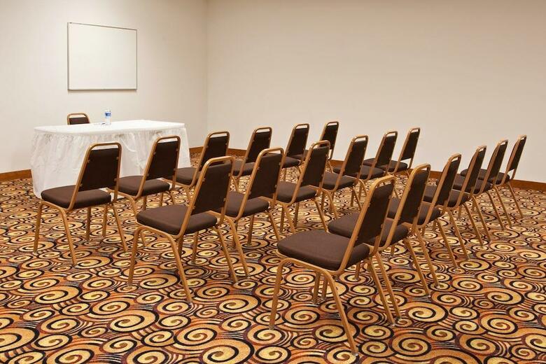 Hotel Holiday Inn Express Newell Chester