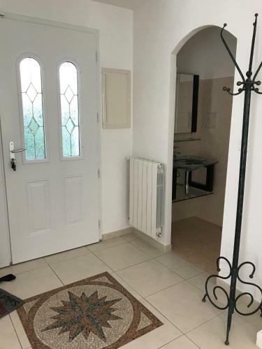 Belle Villa � Saint Rapha�l Dans Clos Priv�