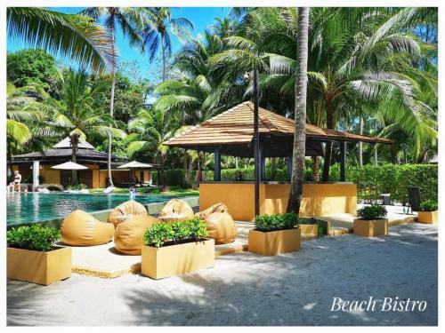 Siam Royal View Apartments