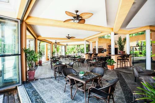 Siam Royal View Apartments