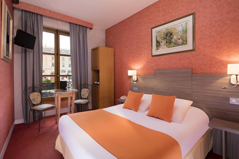 Hotel Les Rives De Notre Dame