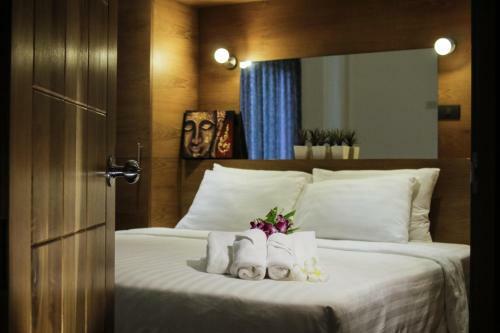Hotel Maenam Bay Resort