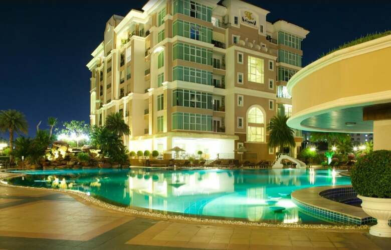 Hotel Lk Legend