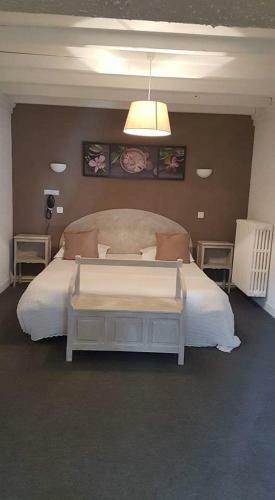 Hotel Le Petit Manoir Logis