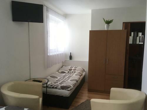 Hostal Penzion �?�n