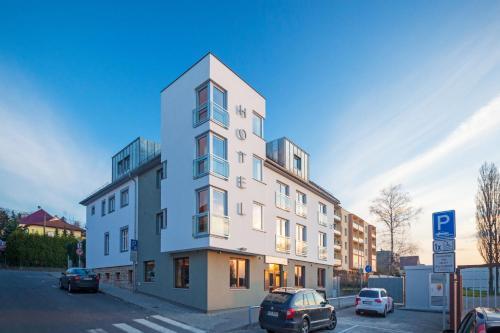 Graphic Hotel