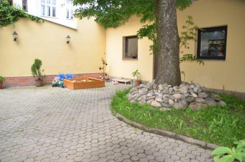 Hotel Labut