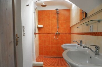 Bed & Breakfast Penzion Bor