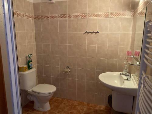 Hostal Pension Holiday