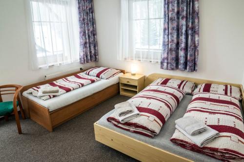 Hostal Pension 220