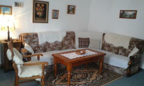 Apartamento Modr� D?m