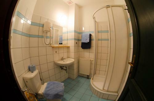Hostal Novopack� Sklepy