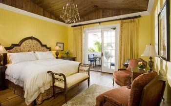 Port D'hiver Bed And Breakfast