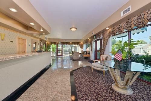 Hotel Tarzana Inn