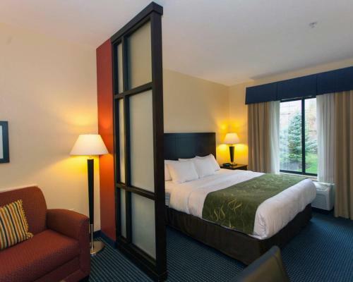Hotel Comfort Suites Lincoln East