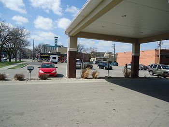 Townhouse Extended Stay Hotel Downtown