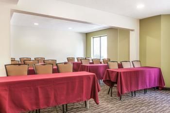 Hotel Baymont Inn & Suites - Lincoln