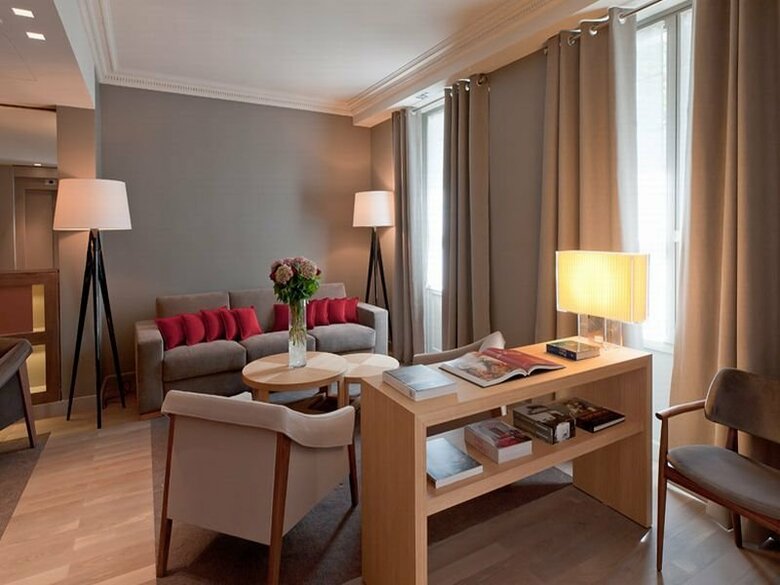 Hotel Le Tourville