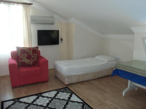 Cam Hotel
