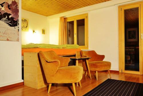 Albergue Backpacker Deluxe Hotel Capricorn