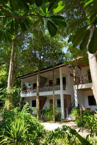 Hotel Sunshine Beach Resort