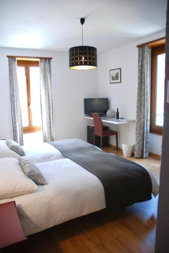 Hotel La Dent-du-midi